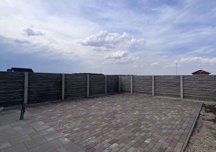 COMISION 0 | Teren intravilan | 745 mp | Mosnita Veche - Poză 2