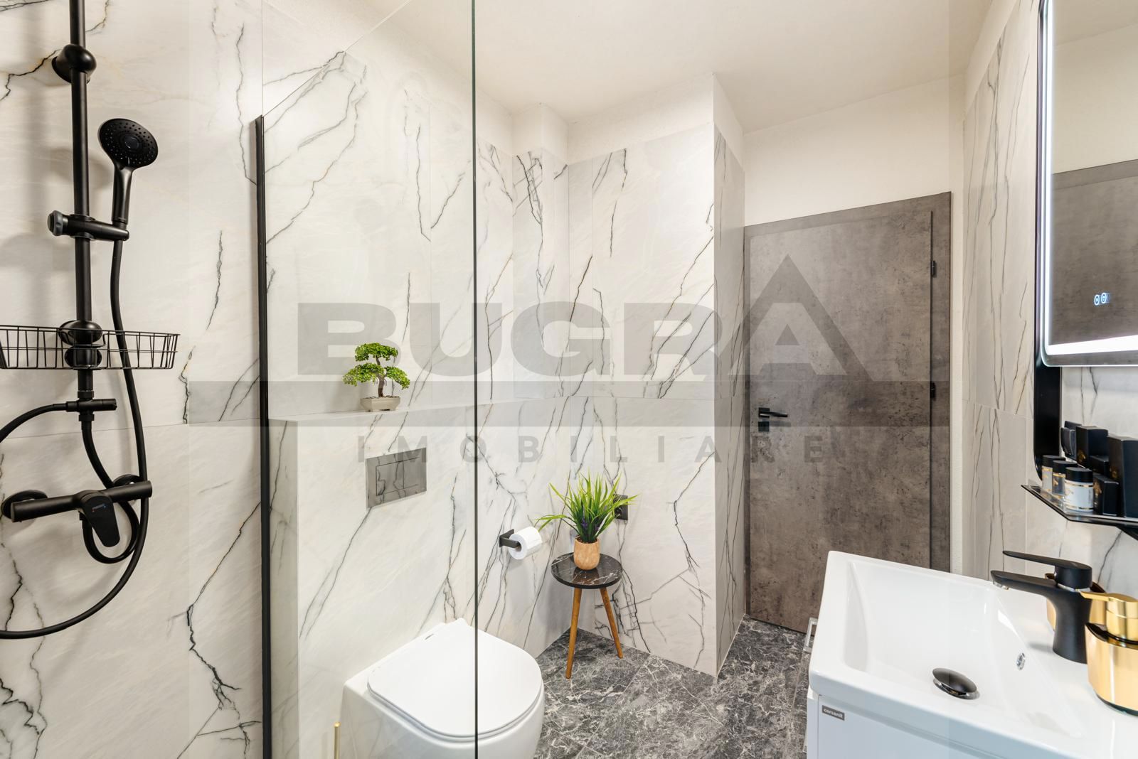Apartament 2 camere LUX, 45 mp, parcare, zona Centrala - Poză 8