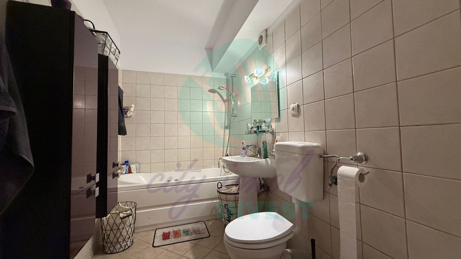 4 camere, parcare subterană inclusă | Bloc modern 2009 | Decebal – Muncii - Poză 8