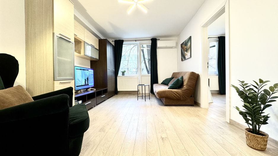 2 camere central vis-a-vis de Posta Mare - Poză 1