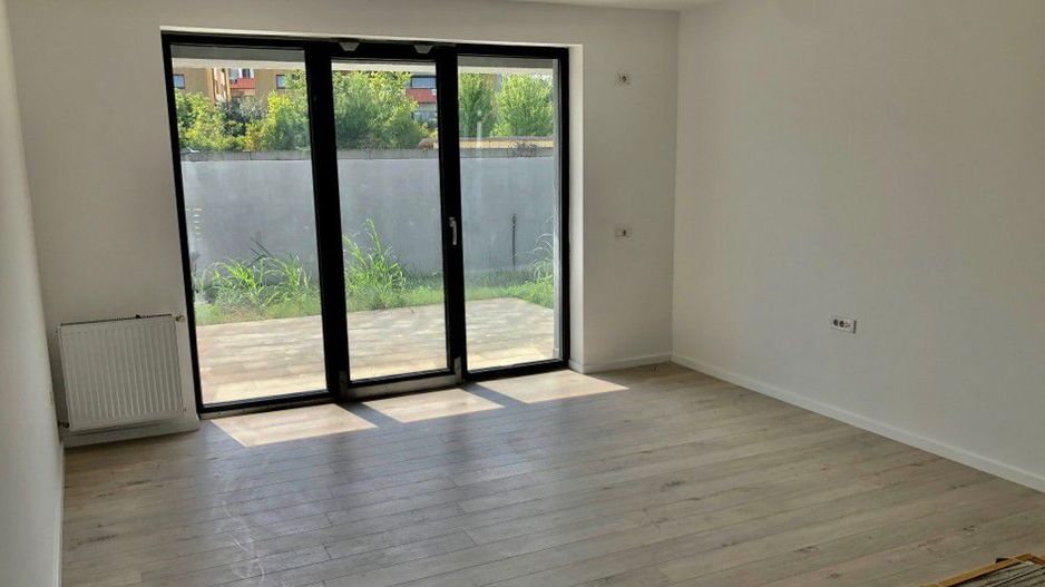 Vila duplex Otopeni | 23 August | Mega Image - Poză 3