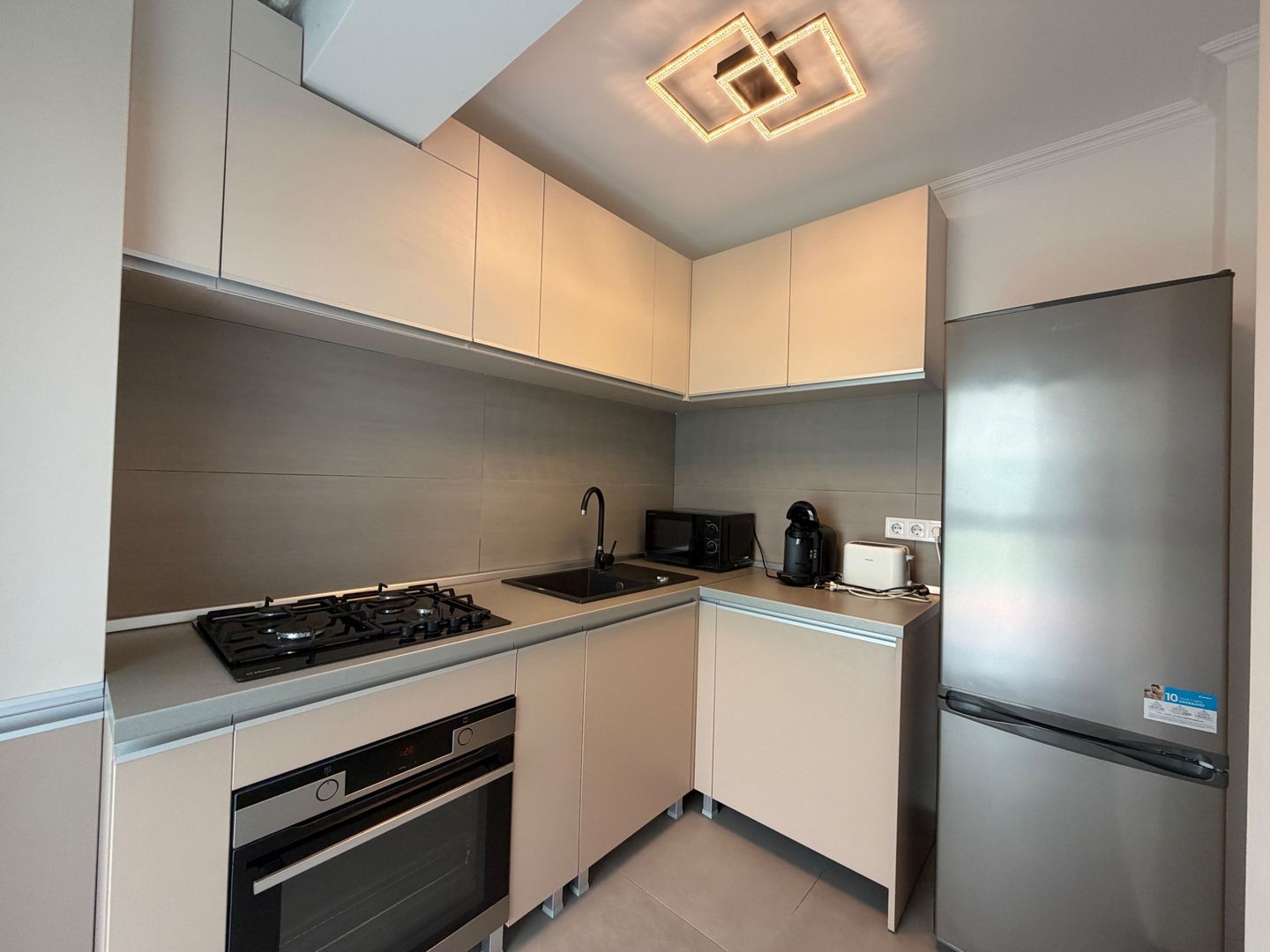 Apartament 1 camera de inchiriat, langa Metro-Vivo Mall - Poză 3