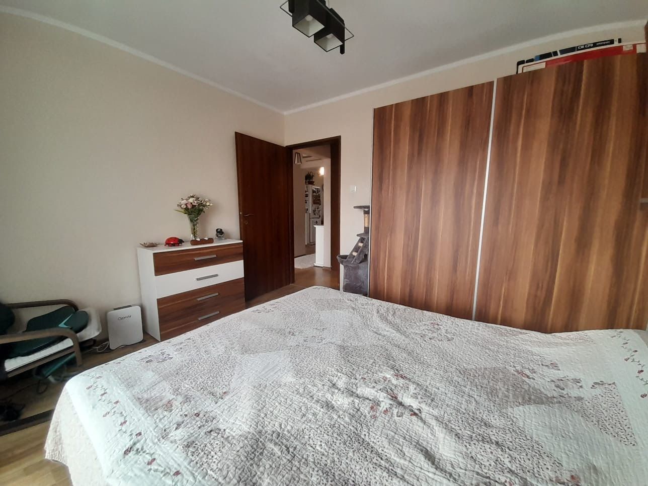 Apartament spatios cu patru camere zona -Bucovina - Poză 22