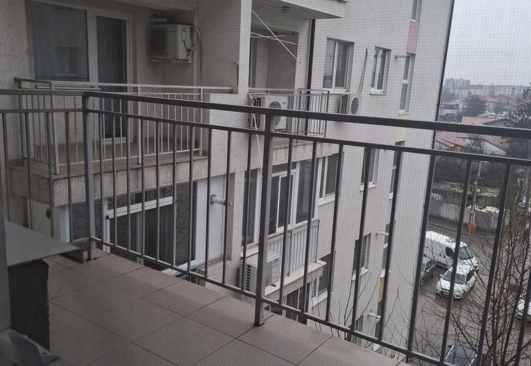 Apartament 2 camere de închiriat Apărătorii Patriei - Poză 8