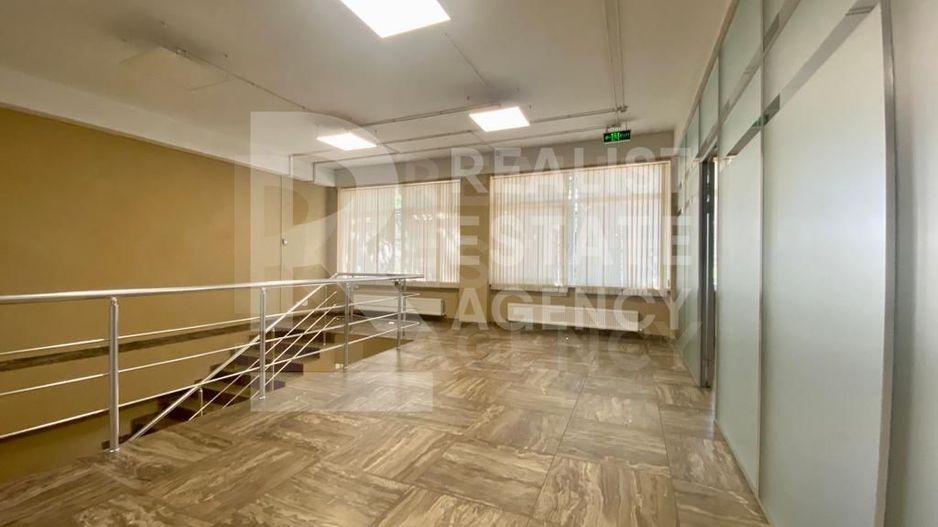 Chirie, oficiu, strada 31 august 1989, Centru - Poză 11