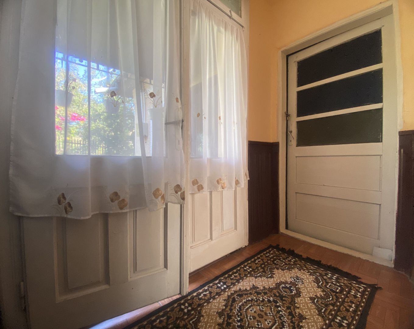 De vanzare: casa in inima unei superbe zone de deal, Valeni-Dambovita - Poză 14