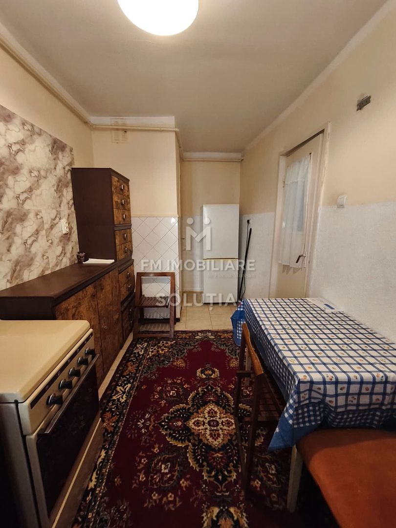 De închiriat apartament cu 3 camere - etaj 1- bd-ul Decebal - Poză 6