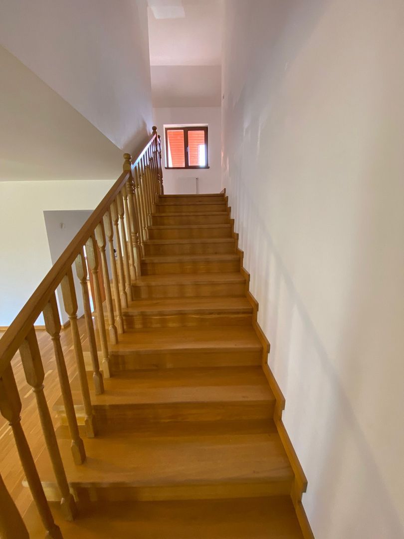 Vilă  inchiriere zona Aradului aproape de British School - Poză 7