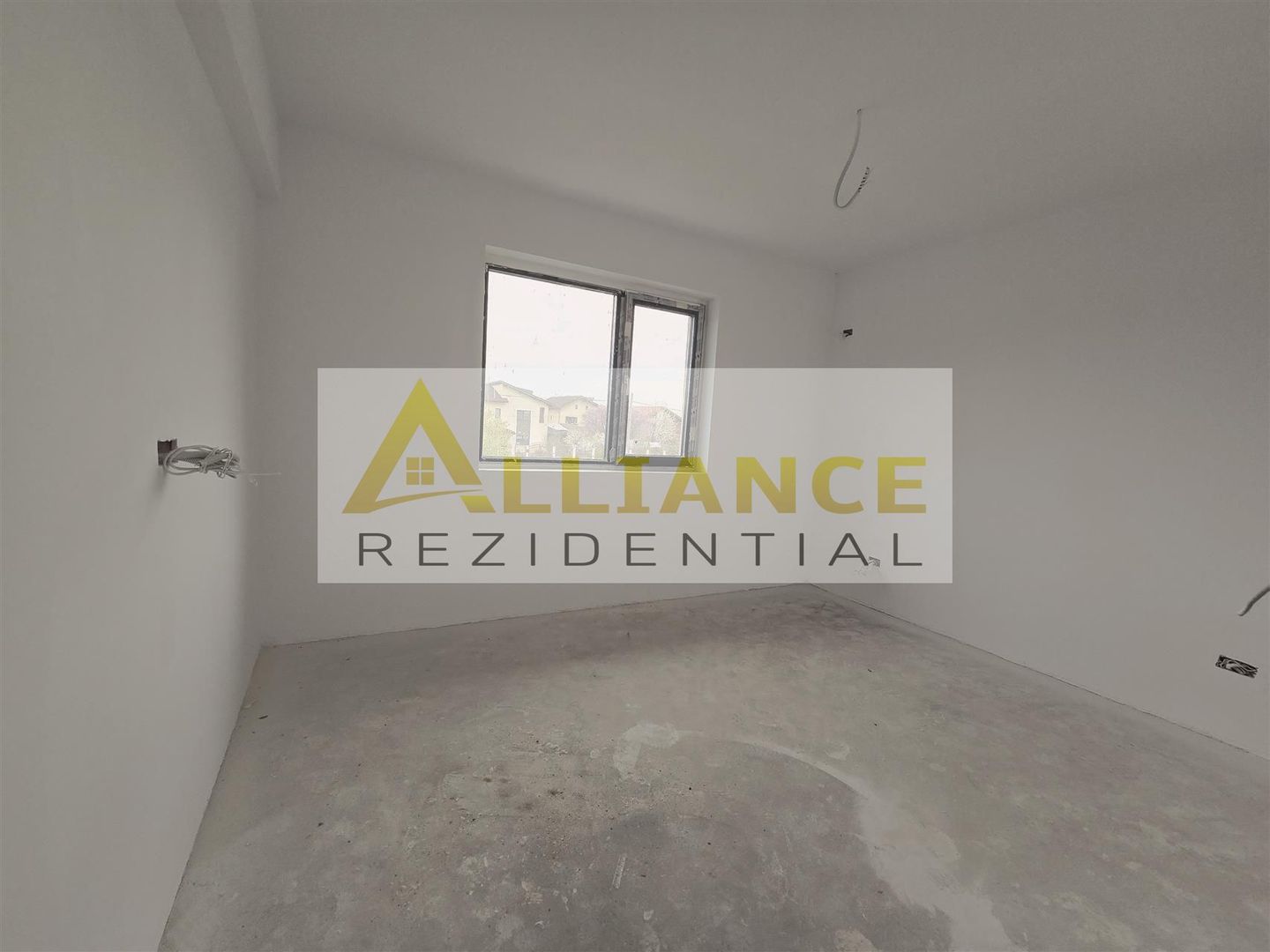Vila individuala-str Miorita-5 camere- 390mp teren - Poză 4