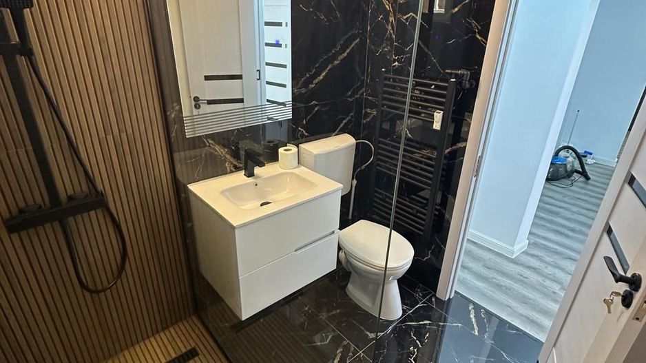 3 Camere Decomandat - Aparatorii Patriei - Loc de parcare - Poză 1