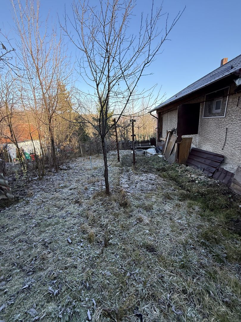 Casa 5 camere, foișor , garaj și teren 800mp cu toate utilitățile! - Poză 36