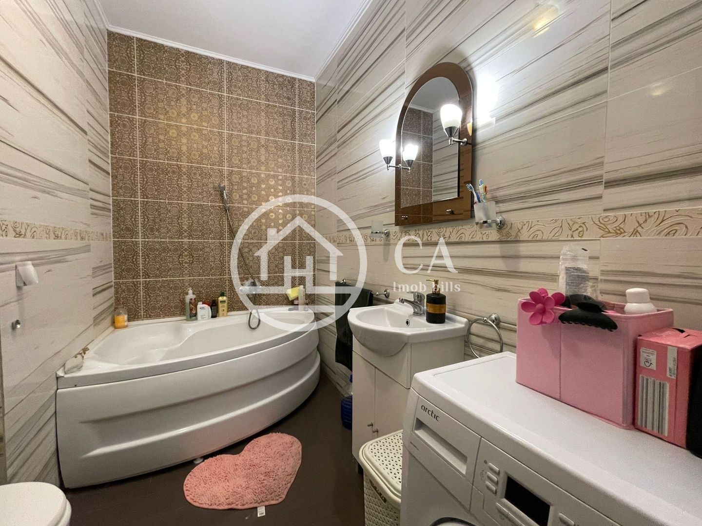 Apartament de vanzare cu 2 camere în Nufarul Plazza, Oradea - Poză 11