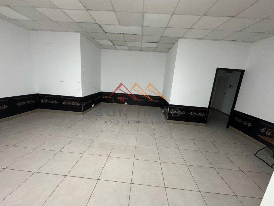 Spatiu Comercial, 125 m2, ultracentral, Campina, Prahova, liber - Poză 7