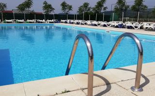 Complex turistic cu restaurant, piscina si teren de tenis - Poză 5