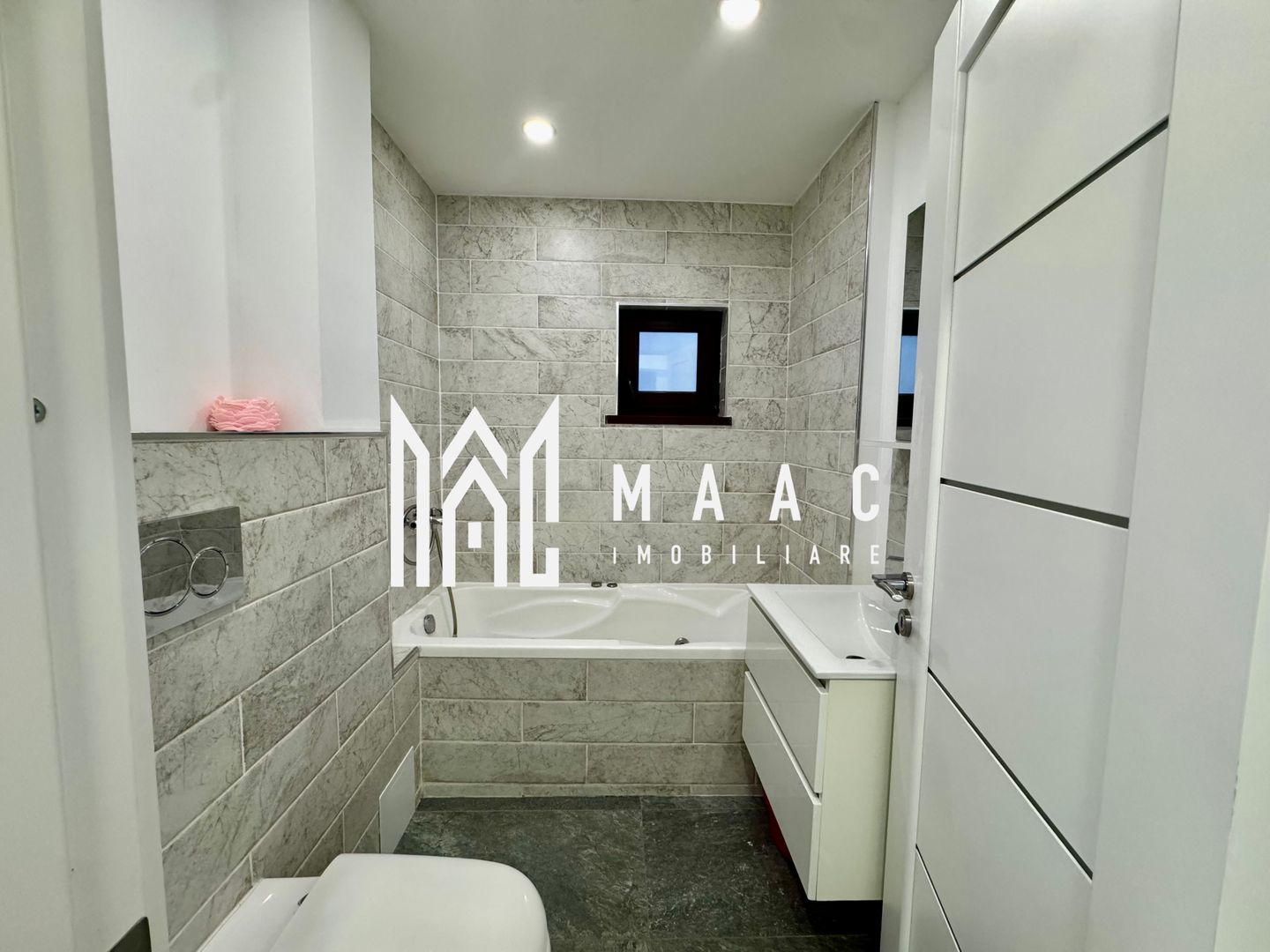 APARTAMENT 3 CAMERE 2 BAI| ULTRACENTRAL| CENTRALA PROPRIE - Poză 8