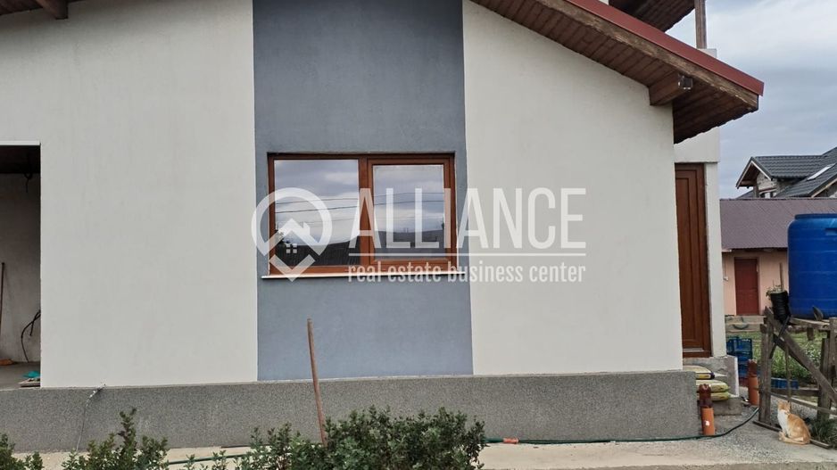 Lumina (cod04)-Casa P+1 4 camere 3 bai - Poză 1