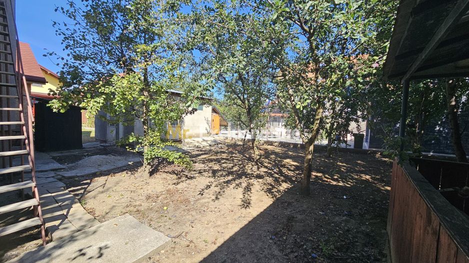 Vila generoasa cu piscina,garaj subteran si curte cu terasa-Turda - Poză 6