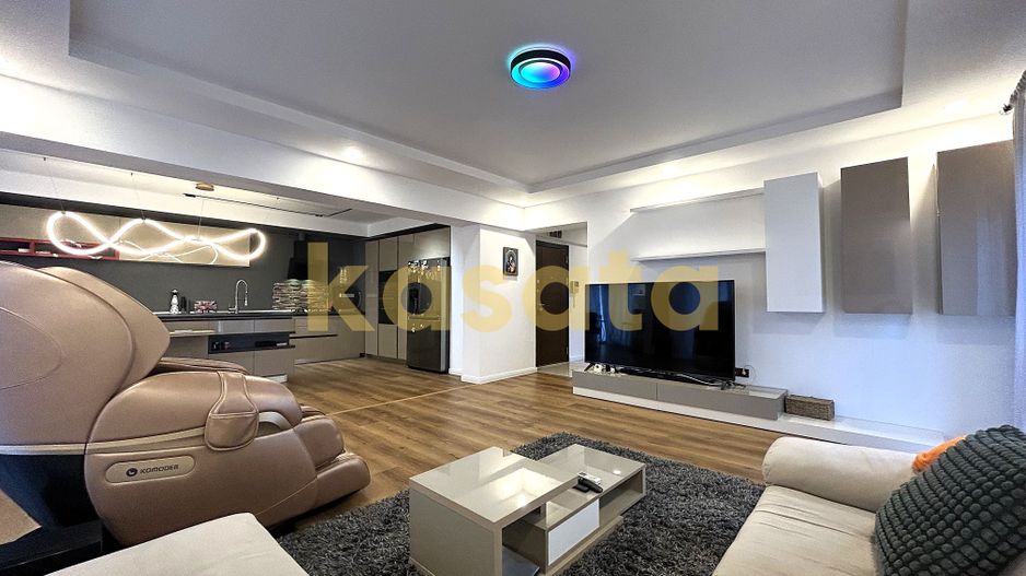 4 camere I Cosmopolis I 125 utili I vedere panormica I parcare - Poză 1