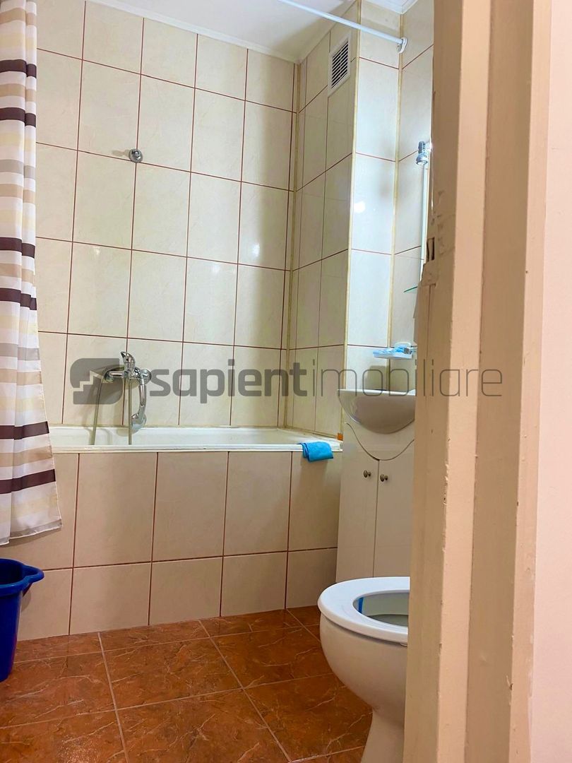 GARSONIERA IN ORADEA - Poză 9