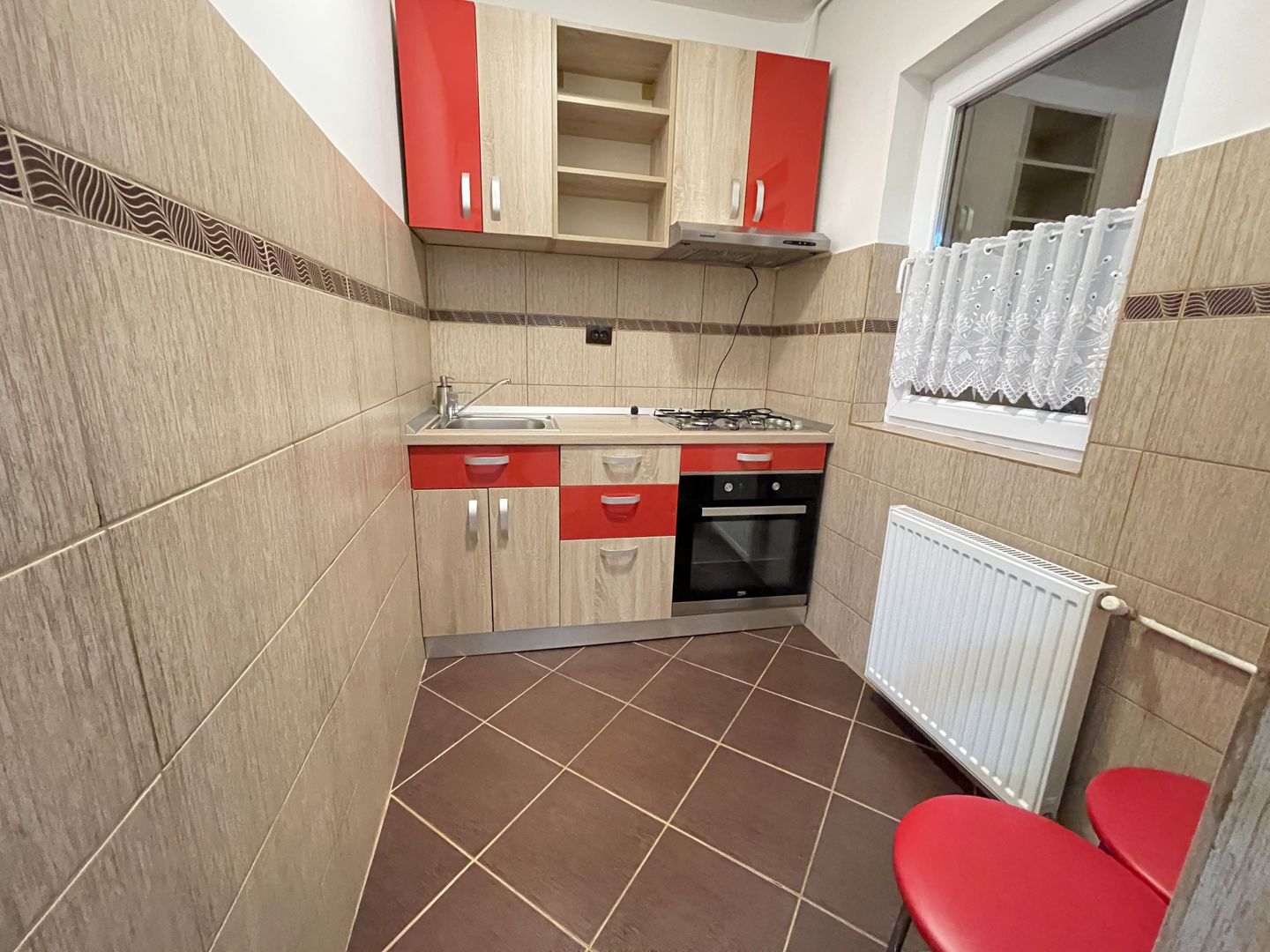 Apartament cu o cameră zona Matei Basarab - Poză 1