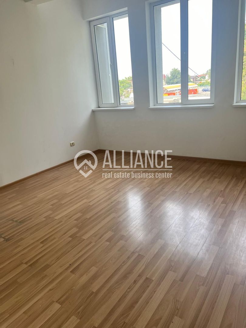 Aurel Vlaicu(cod04)-Cladire de birouri+Spatiu Comercial - Poză 5