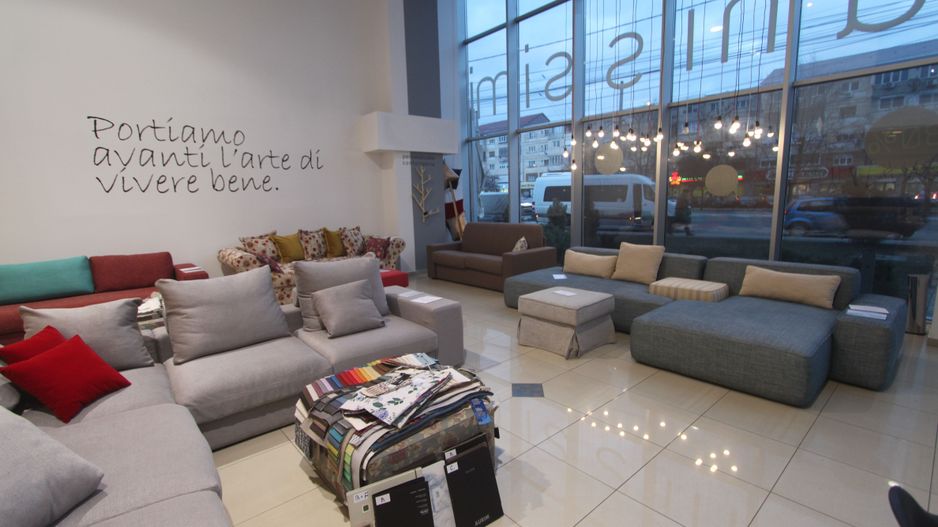 Showroom -150mp-zona de Nord - Poză 11