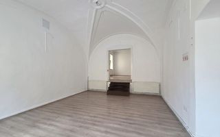 Spațiu Comercial Ultra-Central – Vizibilitate Maximă - Poză 1