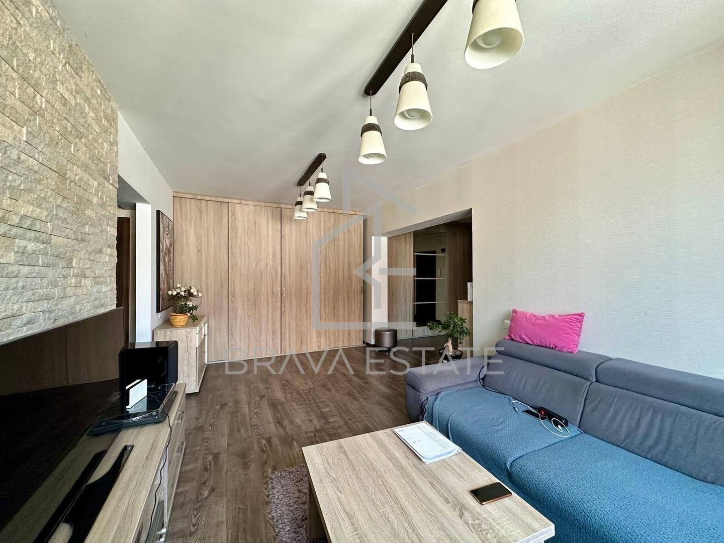 Apartament 3 camere, 2 băi, 91mp, 2 parcări, zona Andrei Mureșanu - Poză 2