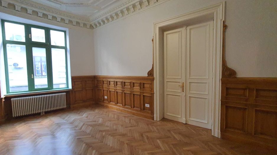 VILA SUPERBA UNIVERSIATE - Poză 2