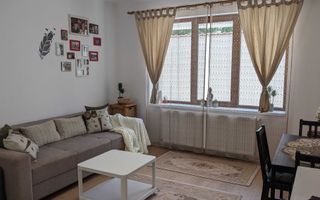Garsoniera moderna 38 mp utili la parter  loc de parcare in Selimbar - Poză 1