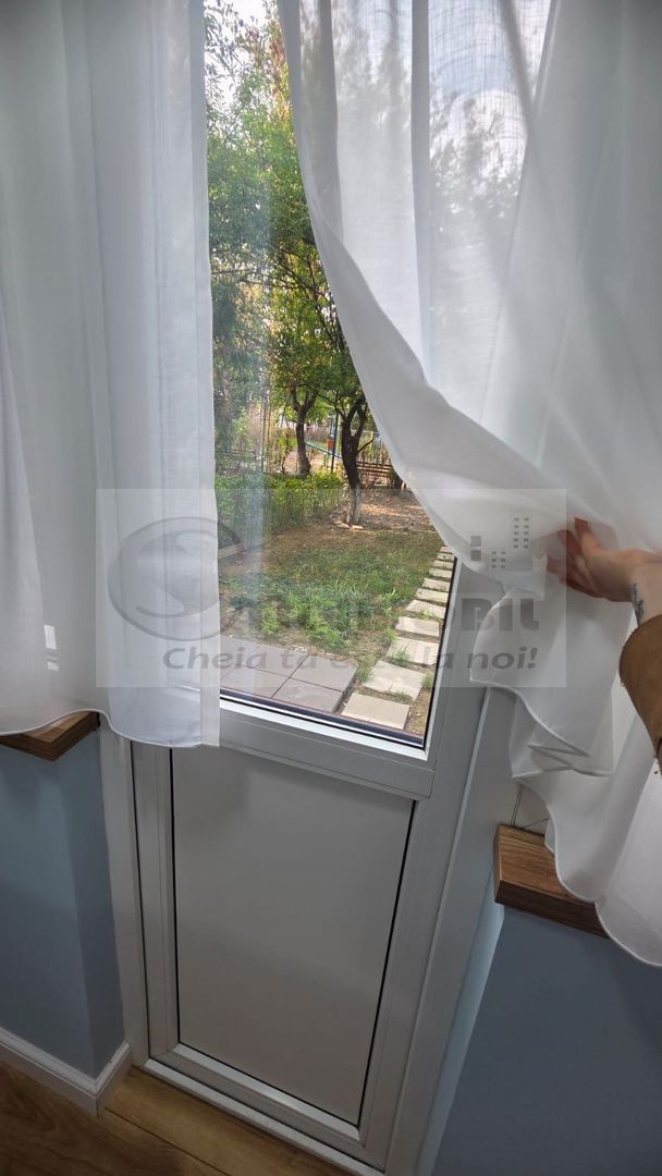 Apartament 3 camere decomandat  Podu Ros Cotnari 150.000 euro - Poză 6