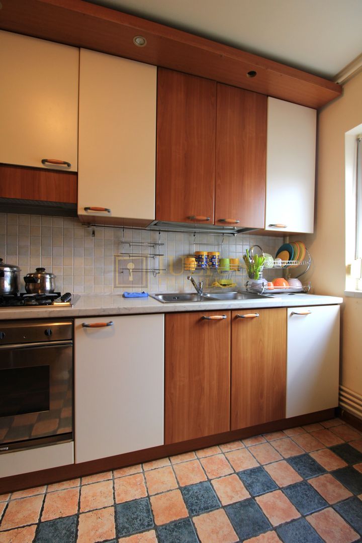 3 camere, centrala proprie, zona Olimpia. - Poză 19