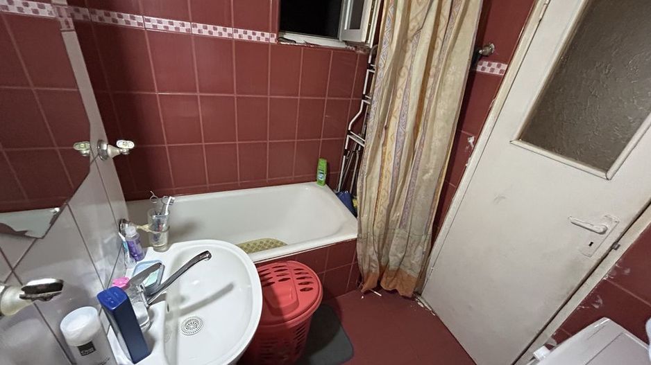 Dambovita | 3 Camere | Etaj Intermediar. - Poză 7