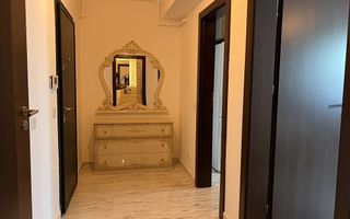 Inchiriez apartamemt 1 camera decomandat cu balcon si debara 50 m - Poză 5