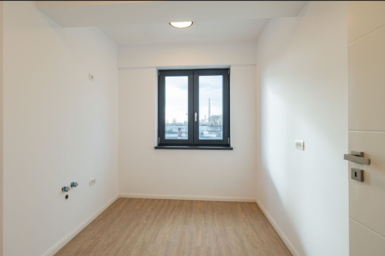 NOU! Spatii de birouri premium de inchiriat | Bdul 1 Mai | Parcare - Poză 5