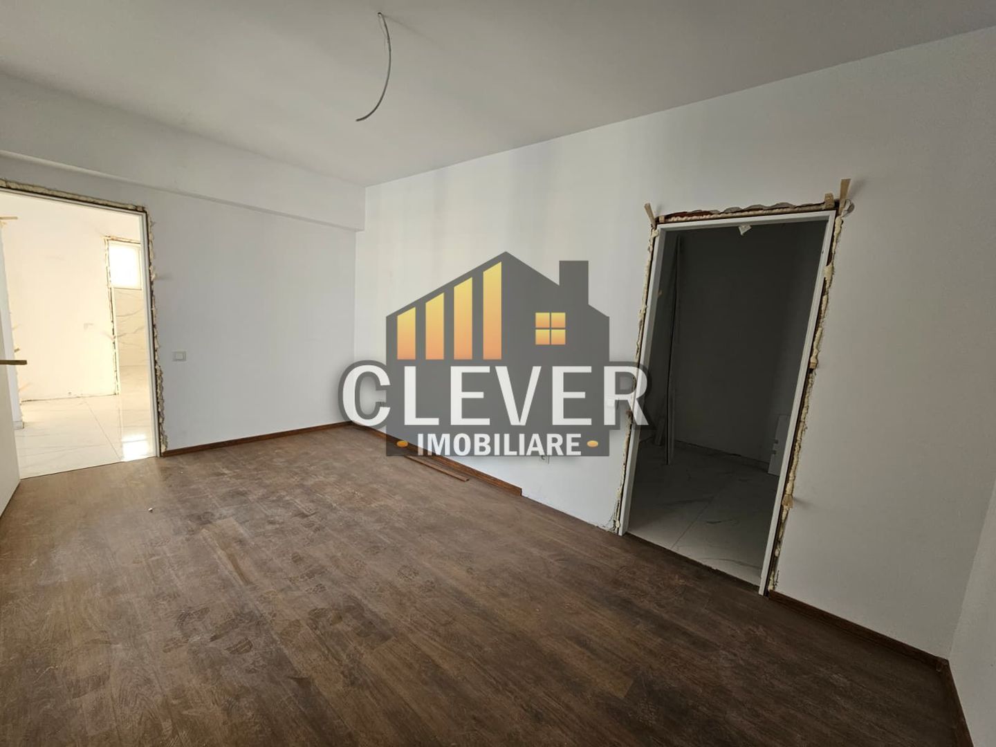 Apartament Finalizat 4 Camere Parcare Bonus Metrou Teclu - Poză 7