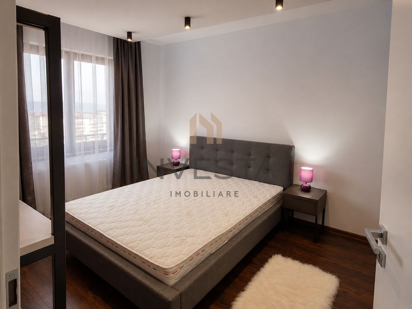 Apartament cu 2 camere si parcare de inchiriat in cartierul Europa - Poză 6