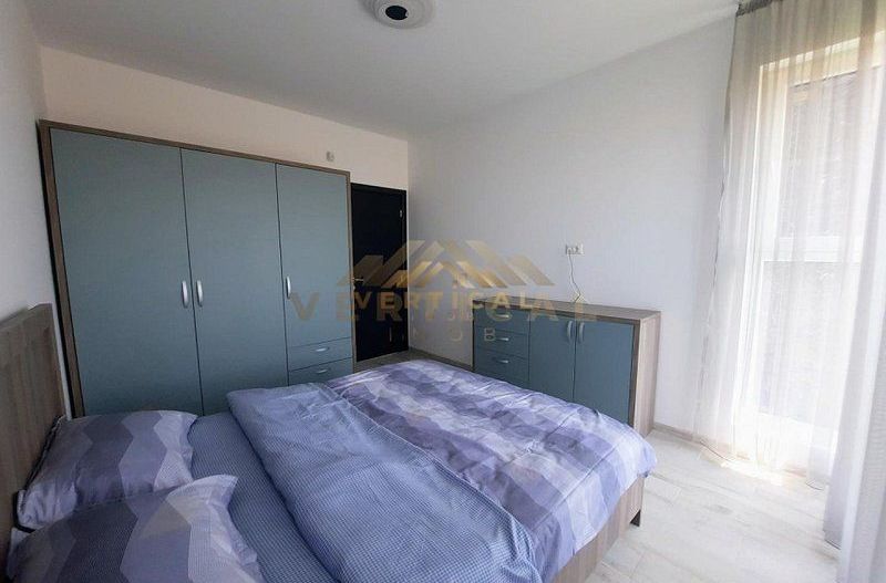 Casa cu panouri fotovoltaice - comuna Berceni - Poză 7