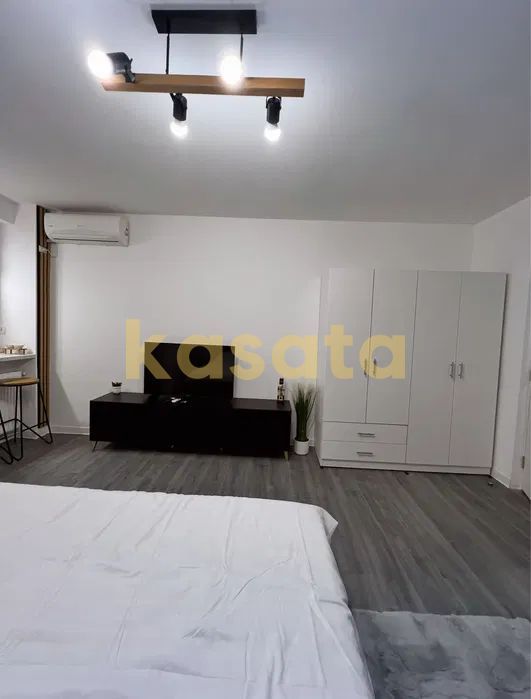 Garsonieră de închiriat lângă Plaza România | Renovată recent - Poză 3