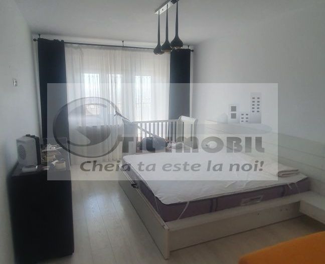 De inchiriat, apartament 4 camere Copou - Poză 2