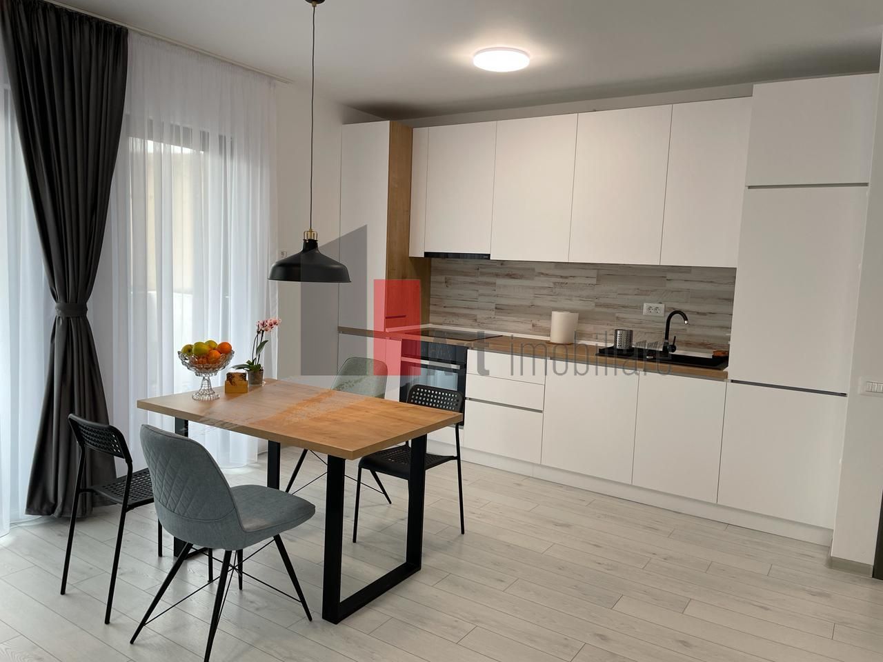 Apartament cu 2 camere de inchiriat-Aparatorii Patriei-centrala+loc de parcare - Poză 5