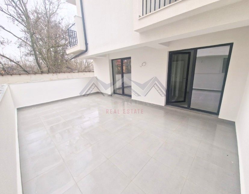 Apartament 3 camere, terasă 31 mp Otopeni central | parcare, comision 0 - Poză 1