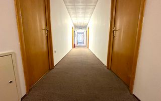 Hotel superb de vânzare, Bihor, 16 camere - Poză 9