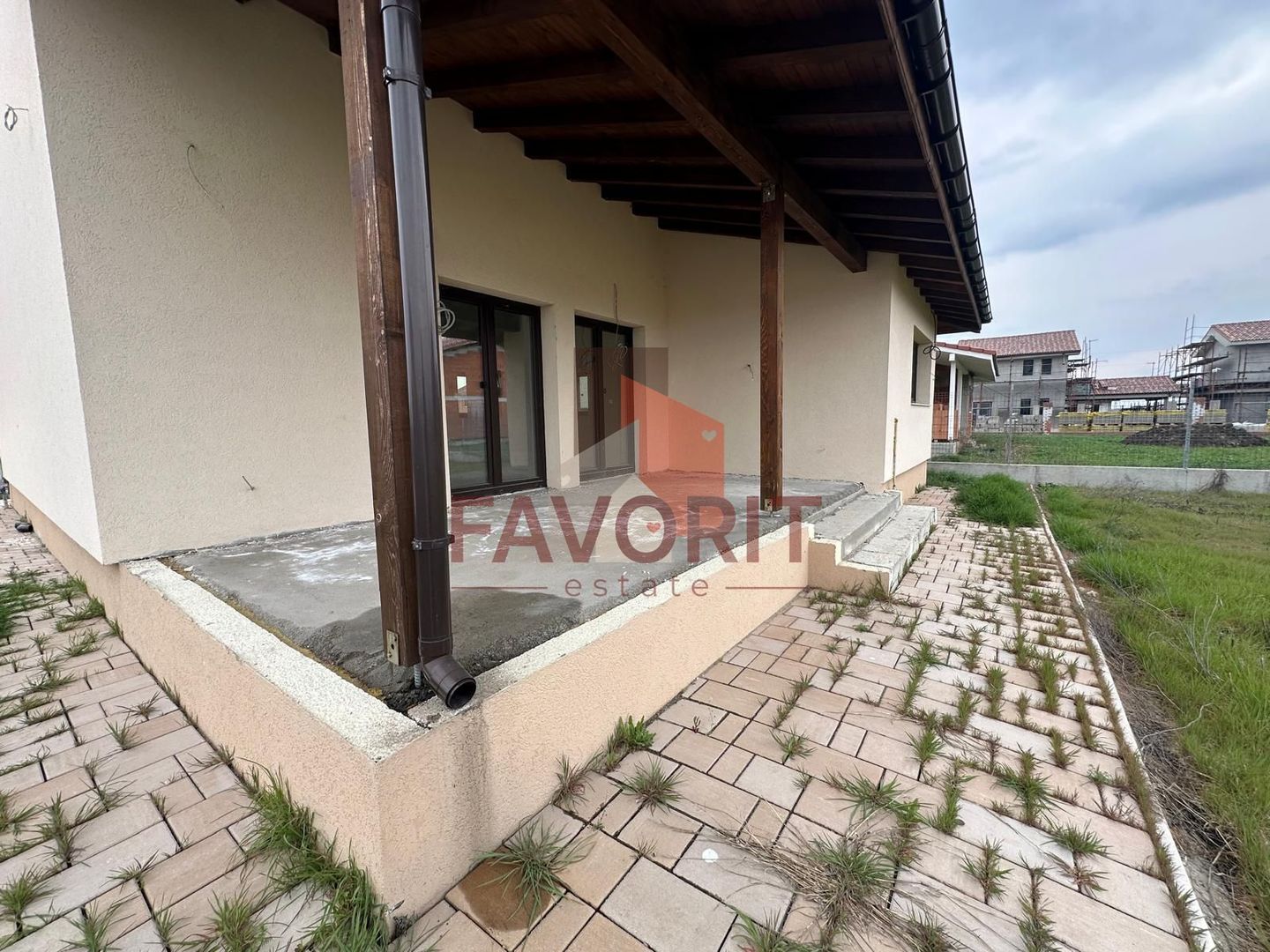 Casa individuala | Parter + Etaj | Asfalt | Toate utilitatile | - Poză 14