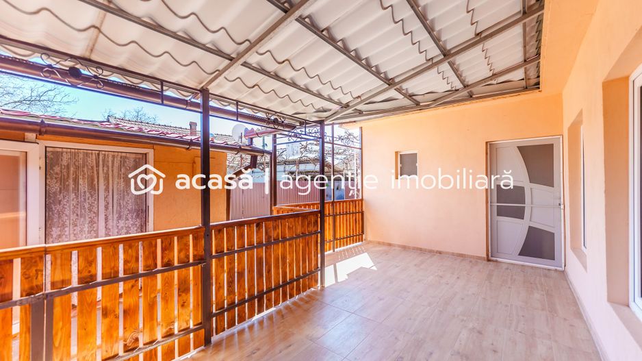 Casă cu grădina în Curtici - Poză 5