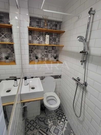 Garsonieră cochetă în Gheorgheni lângă Piața Hermes. - Poză 6