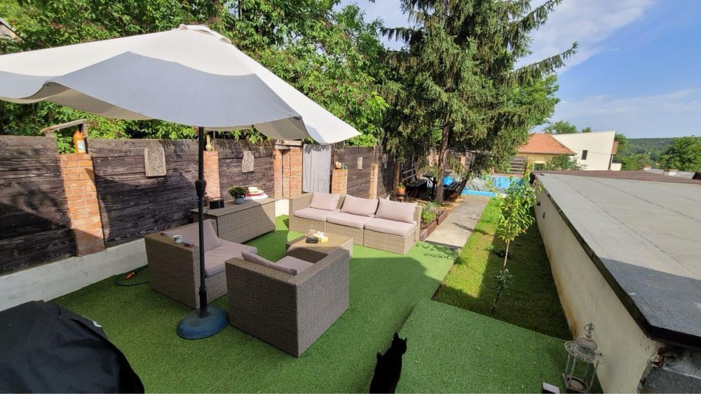 Vilă zona centrală la 750 m de UMF și de Tg. Cucu - Poză 5