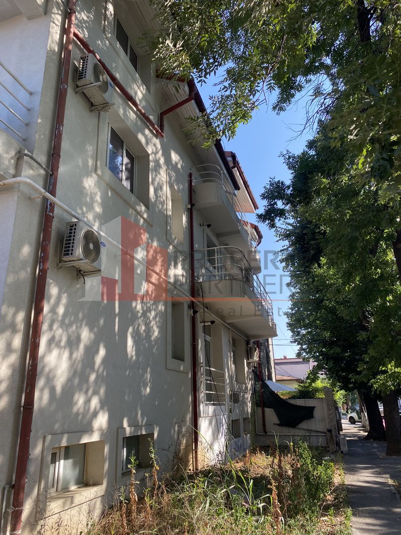 Casa, vila apartamentata - Poză 19
