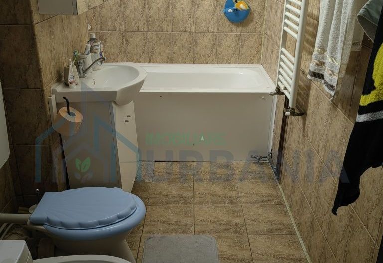 Apartament 3 camere, 80 mp, cu curte privată - Zona Podul de Piatră, Iași - Poză 7