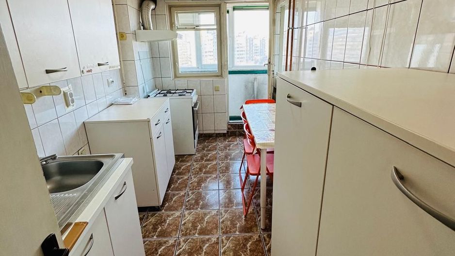 Apartament luminos 3 camere cu balcon generos Parcul Plumbuita - Poză 13